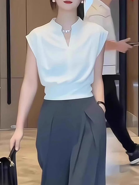 Camisas De Mujer 2025 Women Blouses V-neck Sleeveless Shirts Temperament Solid Color Crop Tops Summer Vintage All Match Blouse