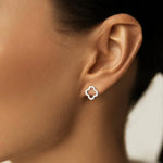 New Fashion Leaf Hollow Zircon Stud Earrings for Women Elegant Niche Triple Flower Earrings Party Jewelry Gift