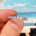 Huitan Fashion Contracted Design Women's Ring with Brilliant White Cubic Zirconia Wedding Party Daily Wearable Statement Jewelry