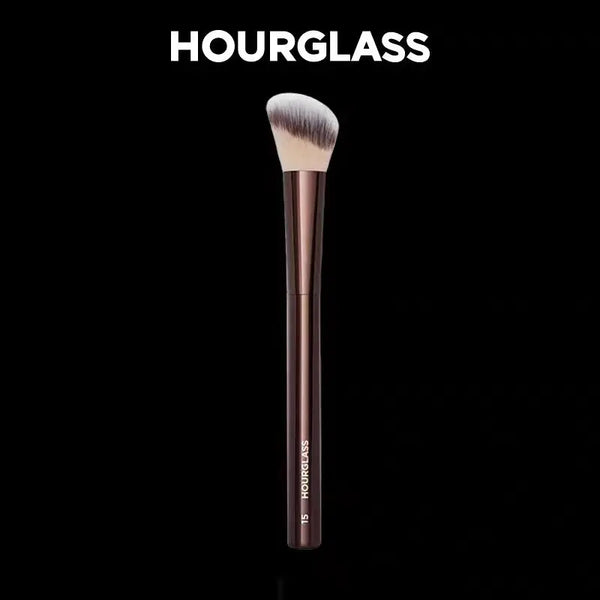 HOURGLASS No. 15 Liquid Blush Brush, Angled Contour Brush, Loose Powder Brush, Professional beauty tools