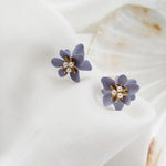 Korean Style Small Daisy Flower Ear Clip Earrings Spring Simple White Purple Petal Flower No Piercing Clip Earrings for Women