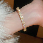 2025 New Four Leaf Flower Cube Zirconia Bracelet for Women Office Party Friends Gift    Jewelry Accessories