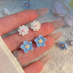 Small Fresh Resin Flower Earrings for Women Simple  Fashion Cute Camellia Stud Earrings Mini White Pink Blue Jewelry
