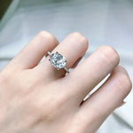 2025 New Simple and Classic Oval Cubic Zirconia Ring Women's Wedding Accessories Luxury Crystal  Eternal Love Jewelry