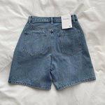 Retro Simple Wide-leg Denim Shorts. New Summer Fashion High-waisted, Loose and Casual Comfortable Mid-length Jeans for Women