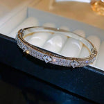 Elegant Four Leaf Clover Zircon Rhinestone Bracelet for Women High quality Copper Chain Casual Jewelry Perfect Gift Accessory