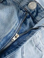 TRAF Women's Fashion Hole Decoration Jeans Blue Trousers Metal Zip Straight Leg Casual Streetwear High Waisted Jeans