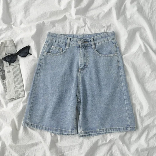 Retro Simple Wide-leg Denim Shorts. New Summer Fashion High-waisted, Loose and Casual Comfortable Mid-length Jeans for Women