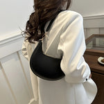 New Fashionable High-end Moon-shaped Baseball Bag, Showing Luxury, Women's Single Shoulder Bag